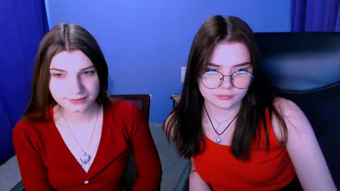 Snapshot of pure_radiance chatting on December 11, 9:19 am Ask me3 online show from December 11, 9:19 am
