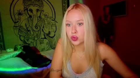 Megan online show from February 16, 1:22 pm