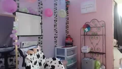 Snapshot of purple2staythnxxx chatting on October 11, 7:27 pm Purple2StayThnxxx online show from October 11, 7:27 pm