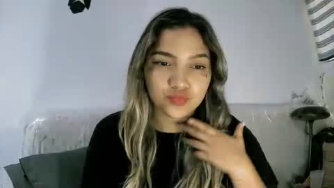 Lizzy online show from April 4, 6:40 pm