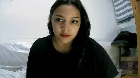 Lizzy online show from February 7, 2:43 pm