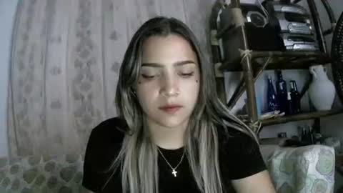 Lizzy online show from April 29, 7:00 am