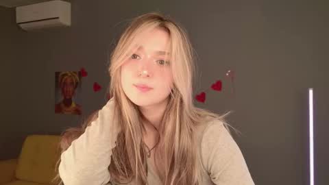 Bella online show from February 26, 6:01 am