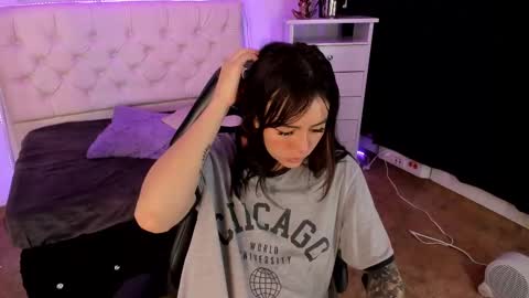 Anna  online show from March 1, 6:57 am