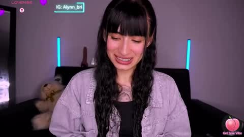 Alynn online show from February 28, 2:00 am