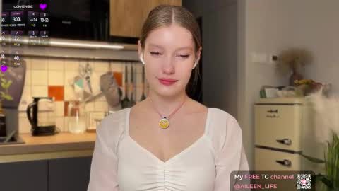 Aileen online show from October 22, 7:19 pm