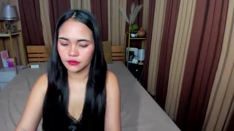 Anna online show from March 15, 3:03 pm