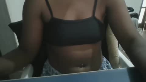 putinha_rj online show from November 3, 7:18 pm