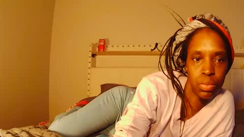 Snapshot of qu33npussy chatting on September 16, 9:45 pm Brittany online show from September 16, 9:45 pm