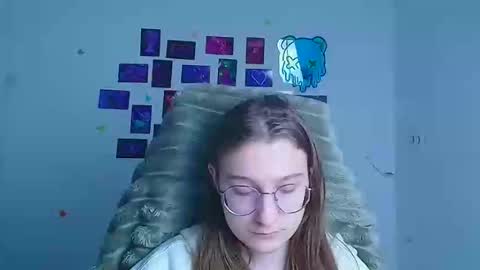 Amelie online show from February 27, 12:16 pm