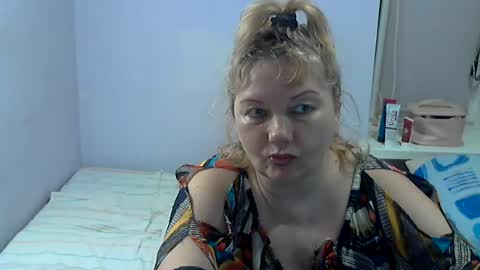 queen_jane8 online show from July 21, 4:51 pm