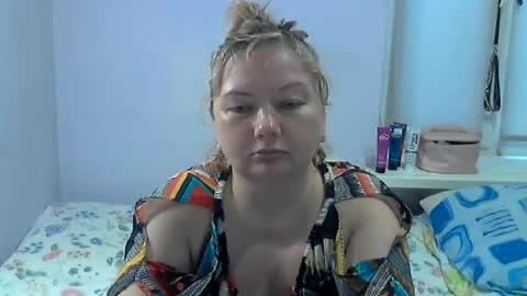 queen_jane8 online show from August 4, 2:23 pm