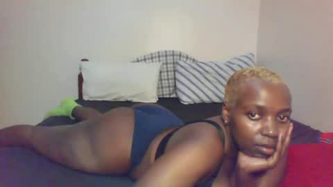 QUEEN online show from March 5, 1:52 am