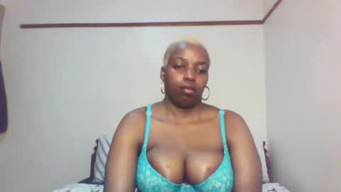 QUEEN online show from March 2, 1:04 am