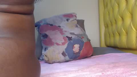 valdonte online show from March 5, 11:06 pm