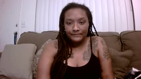 Queen Chief online show from January 6, 9:24 am