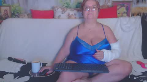 QueenPammy online show from March 2, 6:37 am