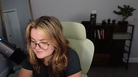 Bri online show from September 26, 3:48 am