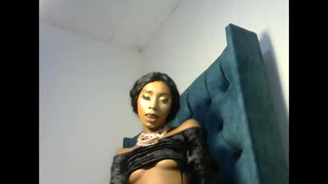 quin_z online show from October 8, 11:03 am