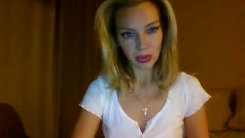 Snapshot of qurli24 chatting on October 24, 11:34 pm qurli24 online show from October 24, 11:34 pm