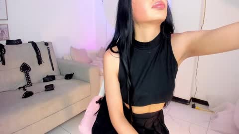 RACHEL ES online show from January 14, 4:36 am