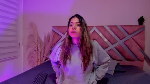 Rachell online show from March 31, 4:12 am