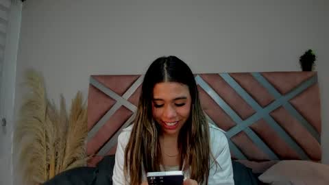 Rachell online show from April 3, 4:21 am