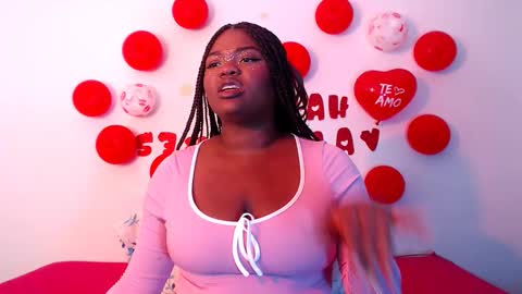 RACHELL  online show from February 15, 4:59 am