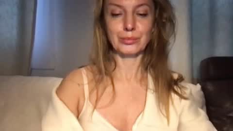 Rachel online show from January 4, 7:24 am