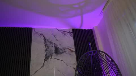 Ann online show from December 4, 5:21 am