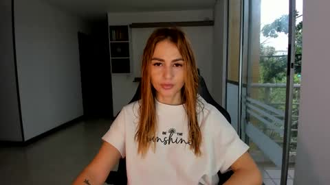 Jennyindependent model . online show from February 13, 10:22 pm