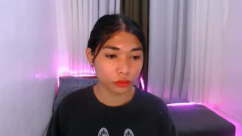 raindrizzle1706 online show from February 18, 6:29 pm