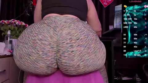 Laura online show from November 20, 4:02 am