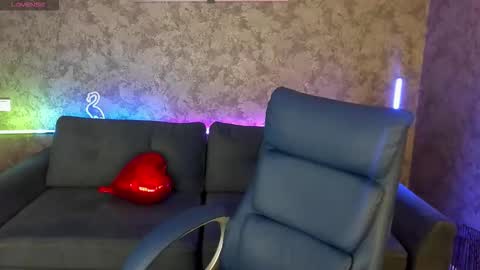 rapunzelangel online show from March 7, 7:48 am
