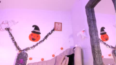 Raquel online show from October 28, 10:36 pm