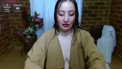 Raquel online show from March 17, 11:03 am