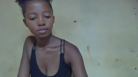 rasoanirinaa online show from February 22, 7:09 am