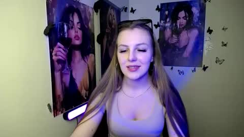 raspberry0101 online show from September 30, 1:28 pm