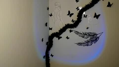 raspberry0101 online show from January 11, 1:43 pm