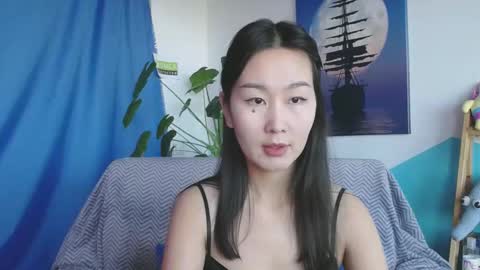 ratna_mm online show from December 18, 5:59 am