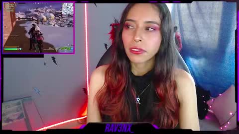 Snapshot of rav3nx_ chatting on January 5, 6:56 pm online show from January 5, 6:56 pm
