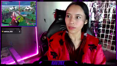 Snapshot of rav3nx_ chatting on February 15, 6:33 pm online show from February 15, 6:33 pm