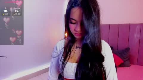 raven_loove online show from April 7, 8:11 pm