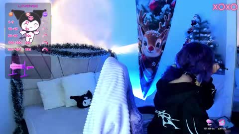 ravencollen online show from December 18, 7:51 pm