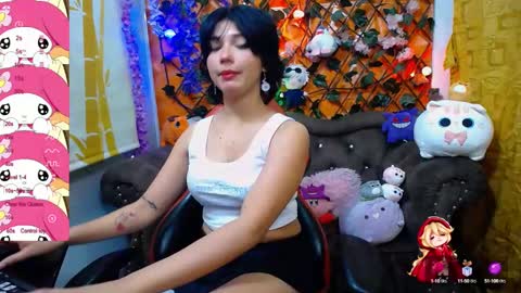 Snapshot of ravenn_20 chatting on February 26, 11:21 am RavenN online show from February 26, 11:21 am