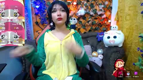 Snapshot of ravenn_20 chatting on February 25, 11:43 am RavenN online show from February 25, 11:43 am