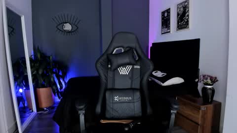 Raven Witch online show from September 11, 10:54 pm