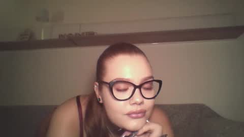 ray_arissa online show from October 19, 8:38 am