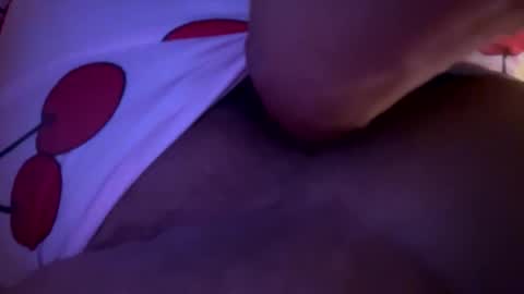 ray_arissa online show from February 10, 12:30 am