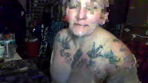 Snapshot of reallyredrum69th chatting on October 13, 9:01 am reallyredrum69th online show from October 13, 9:01 am